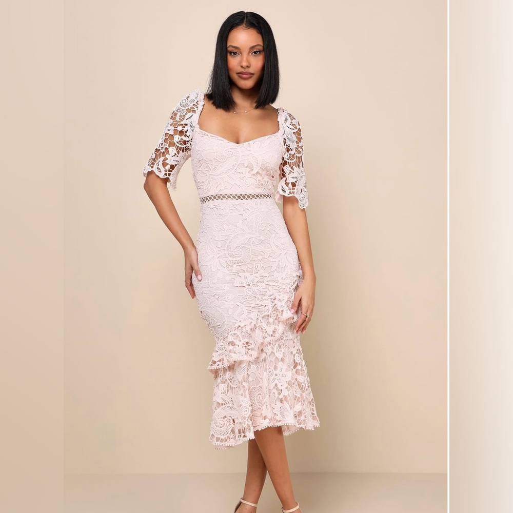 NWT- Lulus, XL, Briarwood Blush Link Lace Ruffled Midi Dress